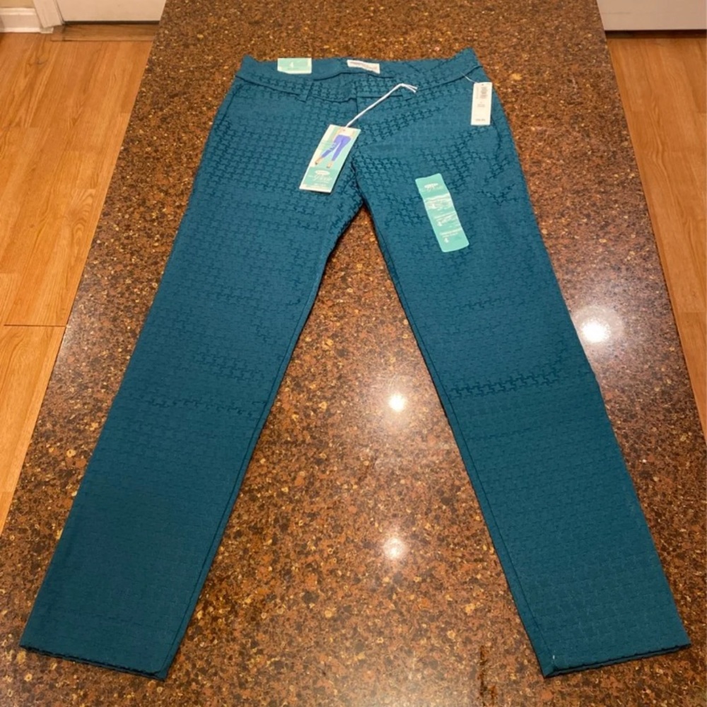 Old Navy Pixie pants